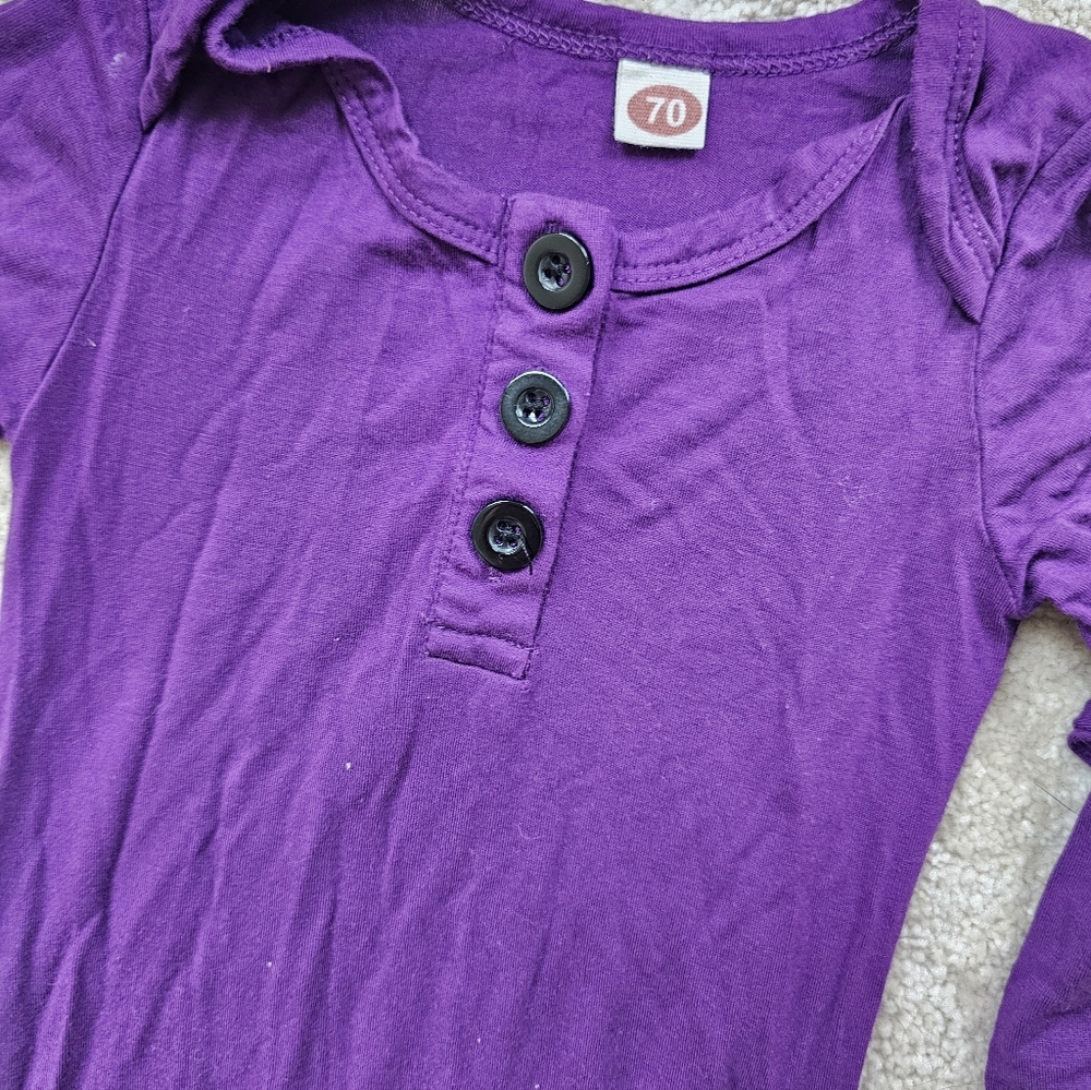 Newborn Gown - Picture 2 of 2